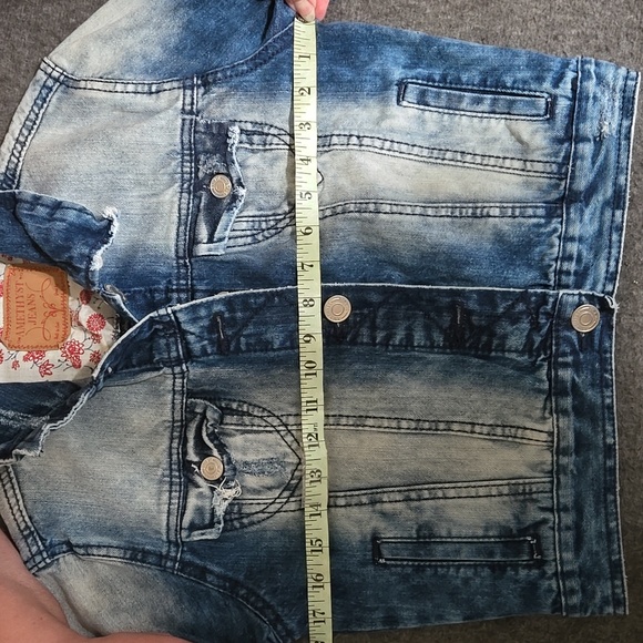 Jean jacket - Picture 5 of 6